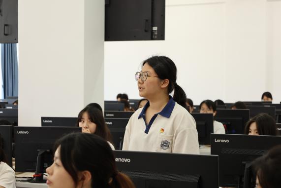 英国上市公司365